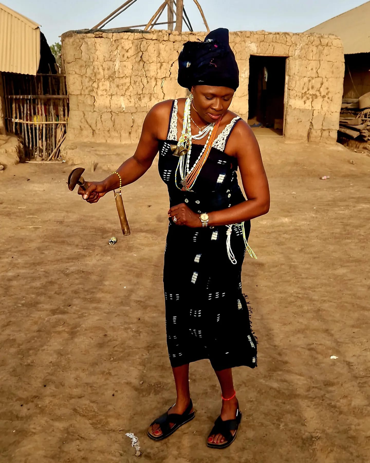 Découvrez la Culture et les Traditions Diola sur l'Île d'Eloubaline